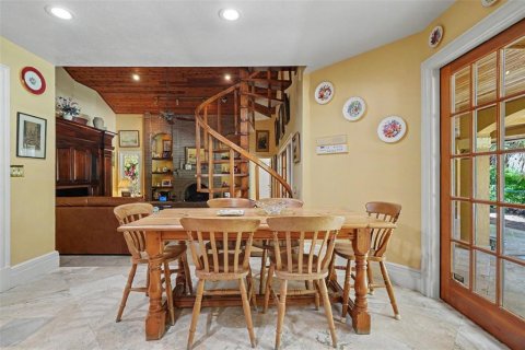 Casa en venta en Longwood, Florida, 4 dormitorios, 366.13 m2 № 2377536 - foto 18