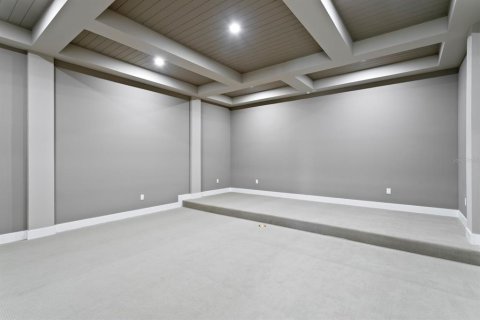 House in Tampa, Florida 5 bedrooms, 645.67 sq.m. № 2166289 - photo 30