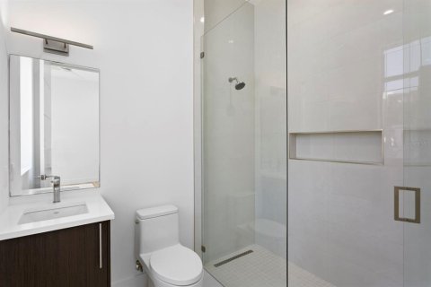 House in Tampa, Florida 5 bedrooms, 645.67 sq.m. № 2166289 - photo 29