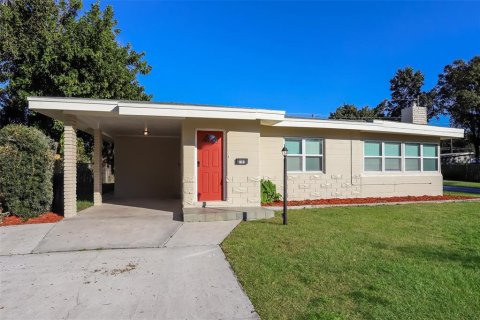 Villa ou maison à louer à Saint Petersburg, Floride: 3 chambres, 114.73 m2 № 1813387 - photo 1
