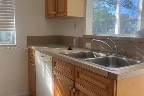 Touwnhouse à louer à Riviera Beach, Floride: 2 chambres, 112.04 m2 № 2060848 - photo 3