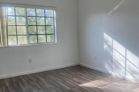 Touwnhouse à louer à Riviera Beach, Floride: 2 chambres, 112.04 m2 № 2060848 - photo 5