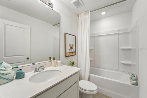 Adosado en venta en Jacksonville, Florida, 4 dormitorios, 144.65 m2 № 2416263 - foto 6