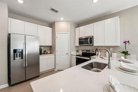 Adosado en venta en Jacksonville, Florida, 4 dormitorios, 144.65 m2 № 2416263 - foto 16