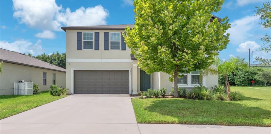 Villa ou maison à Ruskin, Floride 6 chambres, 312.34 m2 № 2287833