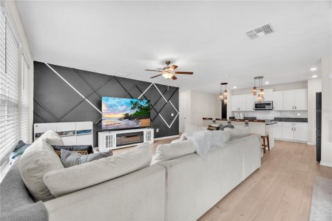 Villa ou maison à vendre à Ruskin, Floride: 6 chambres, 312.34 m2 № 2287833 - photo 8