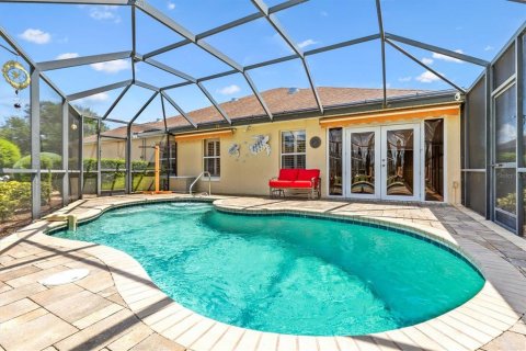 House in The Villages, Florida 3 bedrooms, 187.2 sq.m. № 1885914 - photo 2