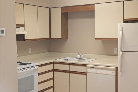 Appartement à louer à Brooksville, Floride: 2 chambres, 82.13 m2 № 2424096 - photo 3