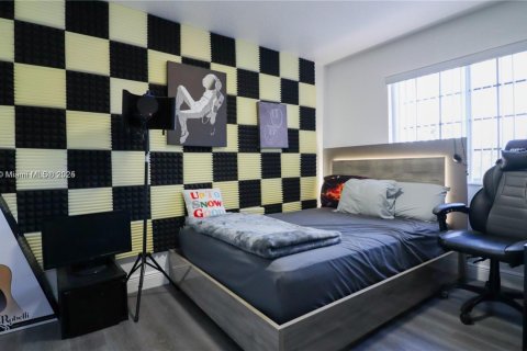 Снять в аренду таунхаус в Майами, Флорида 3 спальни, 140.28м2, № 1956370 - фото 12