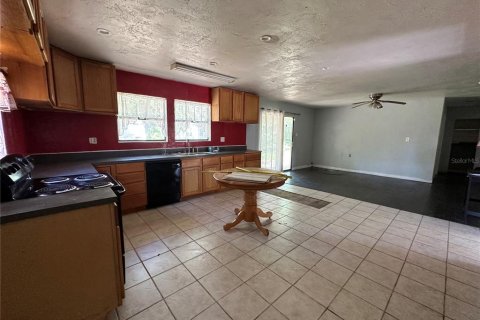 House in Astor, Florida 4 bedrooms, 121.89 sq.m. № 1593372 - photo 22