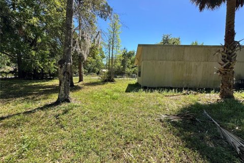 House in Astor, Florida 4 bedrooms, 121.89 sq.m. № 1593372 - photo 17