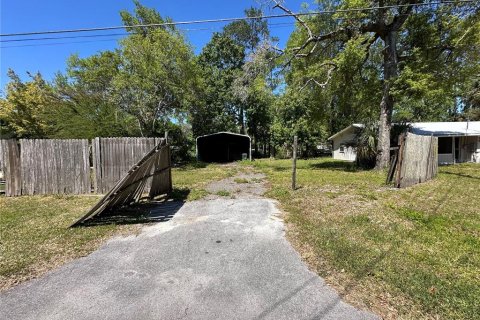 House in Astor, Florida 4 bedrooms, 121.89 sq.m. № 1593372 - photo 9