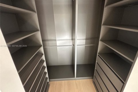 Touwnhouse à vendre à Doral, Floride: 4 chambres, 159.05 m2 № 1999376 - photo 27