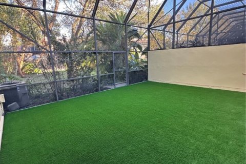 Touwnhouse à vendre à Doral, Floride: 4 chambres, 159.05 m2 № 1999376 - photo 28