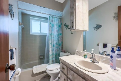 House in Englewood, Florida 2 bedrooms, 136.57 sq.m. № 1852881 - photo 20