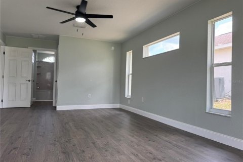 Casa en venta en Ocala, Florida, 4 dormitorios, 203.27 m2 № 1800306 - foto 11
