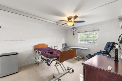 Condominio en venta en Pembroke Pines, Florida, 2 dormitorios, 85.93 m2 № 1947017 - foto 17