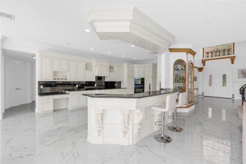 Casa en venta en Windermere, Florida, 6 dormitorios, 651.8 m2 № 2107367 - foto 15