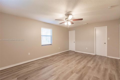 Casa en venta en St. Lucie, Florida, 3 dormitorios, 93.46 m2 № 1897567 - foto 25