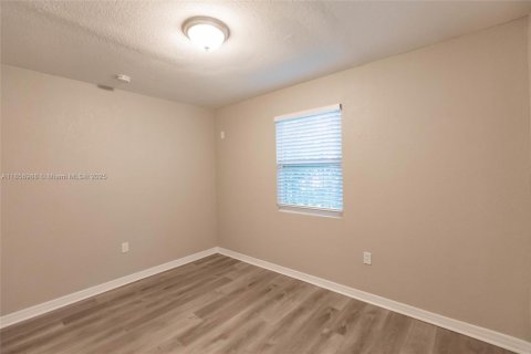 Casa en venta en St. Lucie, Florida, 3 dormitorios, 93.46 m2 № 1897567 - foto 14