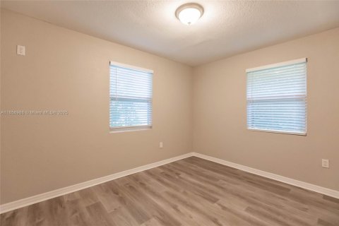 Casa en venta en St. Lucie, Florida, 3 dormitorios, 93.46 m2 № 1897567 - foto 11