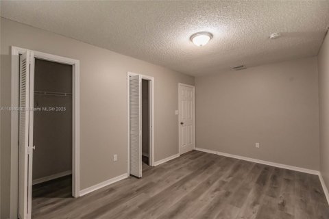 Casa en venta en St. Lucie, Florida, 3 dormitorios, 93.46 m2 № 1897567 - foto 15