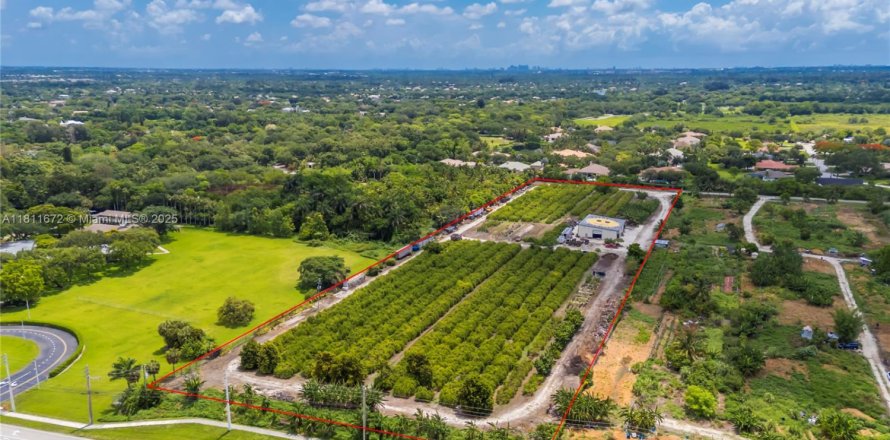 Земельный участок в Дейви, Флорида № 2017626