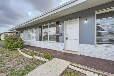 House in Coconut Creek, Florida 3 bedrooms, 117.89 sq.m. № 1944020 - photo 28