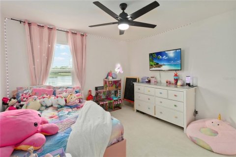 House in Kissimmee, Florida 4 bedrooms, 235.23 sq.m. № 1904639 - photo 20