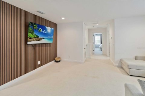 House in Kissimmee, Florida 4 bedrooms, 235.23 sq.m. № 1904639 - photo 16