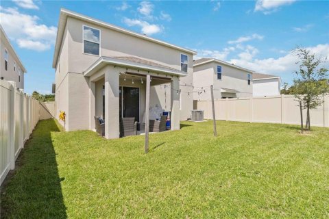 House in Kissimmee, Florida 4 bedrooms, 235.23 sq.m. № 1904639 - photo 13