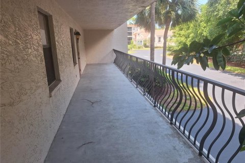 Condominio en venta en Tarpon Springs, Florida, 2 dormitorios, 144 m2 № 2322452 - foto 10