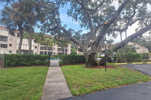 Condominio en venta en Tarpon Springs, Florida, 2 dormitorios, 144 m2 № 2322452 - foto 28
