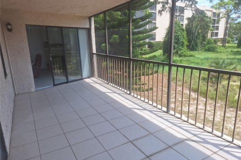 Condominio en venta en Tarpon Springs, Florida, 2 dormitorios, 144 m2 № 2322452 - foto 12