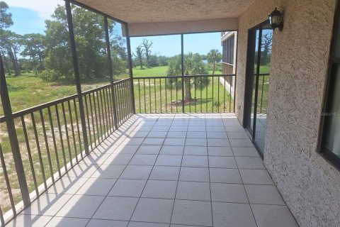 Condominio en venta en Tarpon Springs, Florida, 2 dormitorios, 144 m2 № 2322452 - foto 11