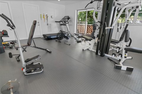 Condo in Pompano Beach, Florida, 2 bedrooms  № 1927542 - photo 26