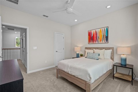 Townhouse in Palm Coast, Florida 3 bedrooms, 180.32 sq.m. № 2122472 - photo 22