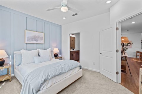 Townhouse in Palm Coast, Florida 3 bedrooms, 180.32 sq.m. № 2122472 - photo 16
