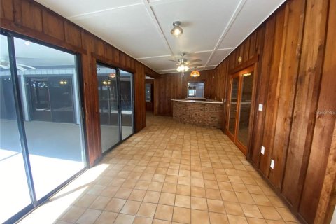 House in Frostproof, Florida 6 bedrooms, 404.68 sq.m. № 1904922 - photo 27