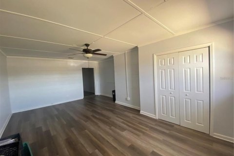 Villa ou maison à vendre à Frostproof, Floride: 6 chambres, 404.68 m2 № 1904922 - photo 22