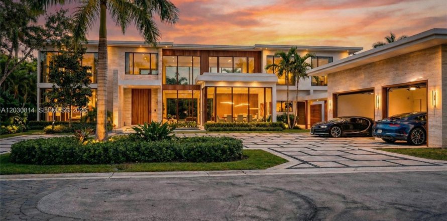 Villa ou maison à Pinecrest, Floride 7 chambres № 2085283