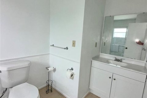 Villa ou maison à vendre à Orlando, Floride: 2 chambres, 121.7 m2 № 2405764 - photo 7