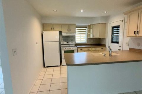 Villa ou maison à vendre à Orlando, Floride: 2 chambres, 121.7 m2 № 2405764 - photo 13