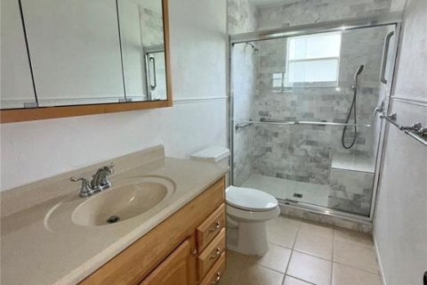 Villa ou maison à vendre à Orlando, Floride: 2 chambres, 121.7 m2 № 2405764 - photo 10