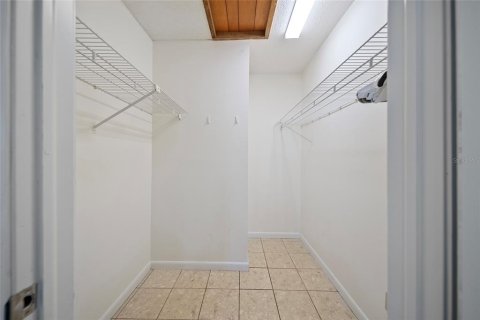 Casa en venta en Tampa, Florida, 4 dormitorios, 176.61 m2 № 1626124 - foto 27