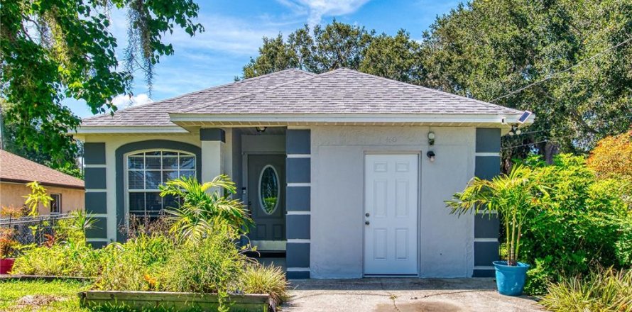 House in DeLand, Florida 3 bedrooms, 99.5 sq.m. № 1888430