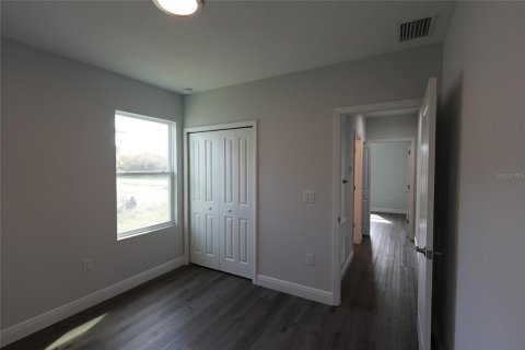 Commercial property in Port Charlotte, Florida 6 bedrooms, 230.4 sq.m. № 2195337 - photo 17