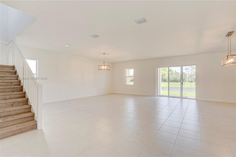 House in Davie, Florida 5 bedrooms, 367.71 sq.m. № 2019727 - photo 26