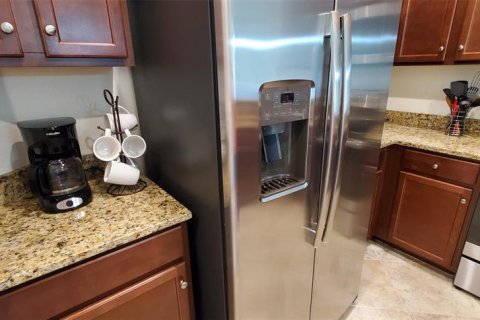 Touwnhouse à louer à Venice, Floride: 3 chambres, 181.07 m2 № 2432620 - photo 5