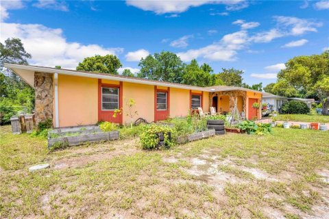House in Spring Hill, Florida 2 bedrooms, 114.83 sq.m. № 1856756 - photo 7